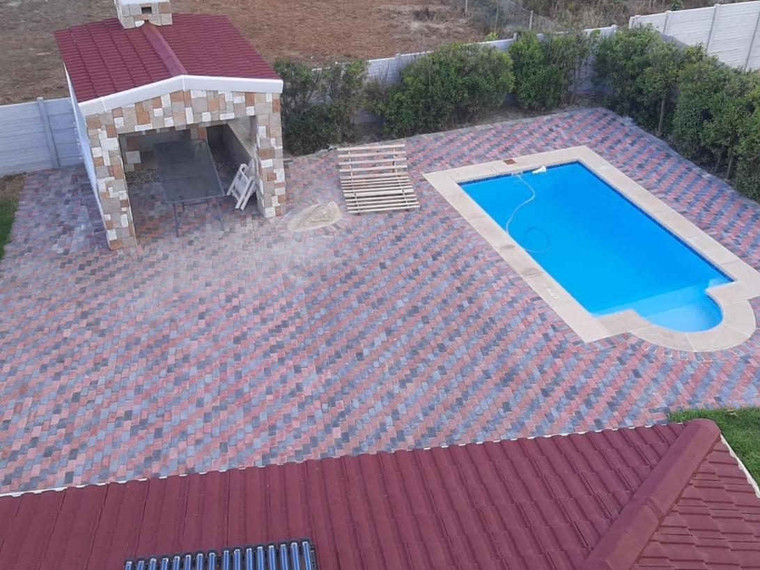 Elim Self Catering Apartment Fisherhaven Екстериор снимка
